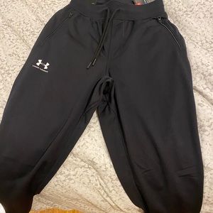 Under Armour men’s joggers